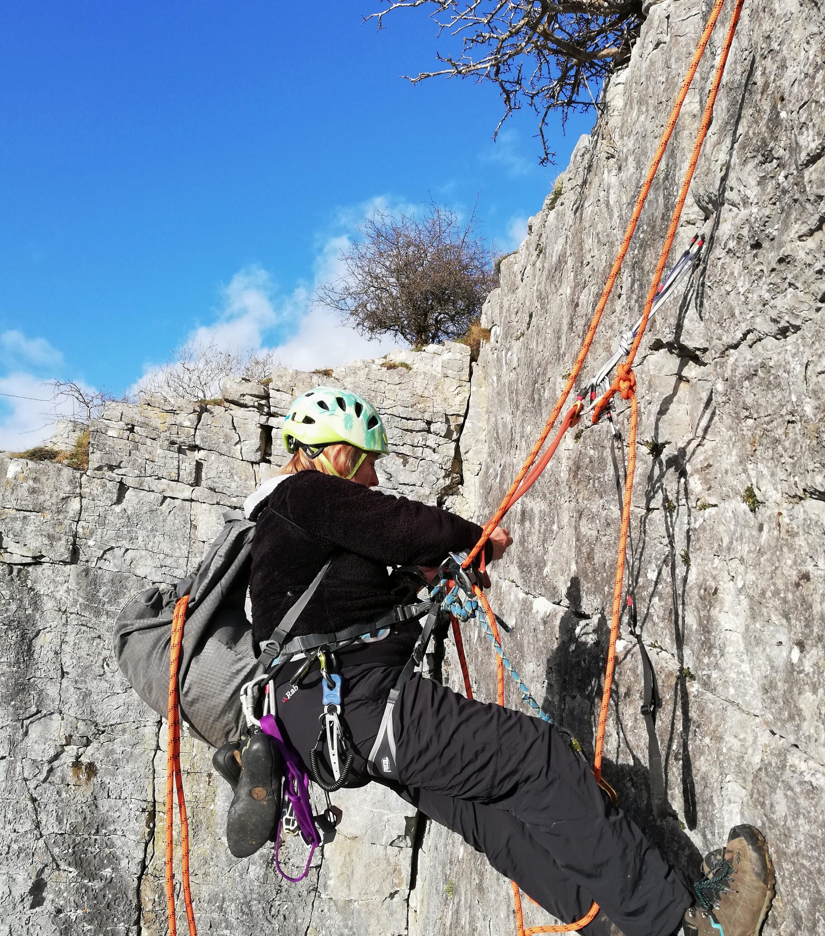 Top Rope Solo – DWG Mountaineering and Climbing Development Coach